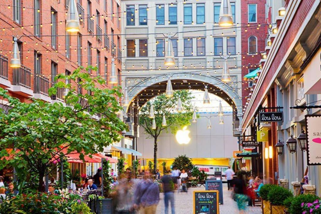 Dc'S Best Location 4 Bed With Parking Walk To Metro And Nightlife Bethesda Row Чеви Чейс Екстериор снимка