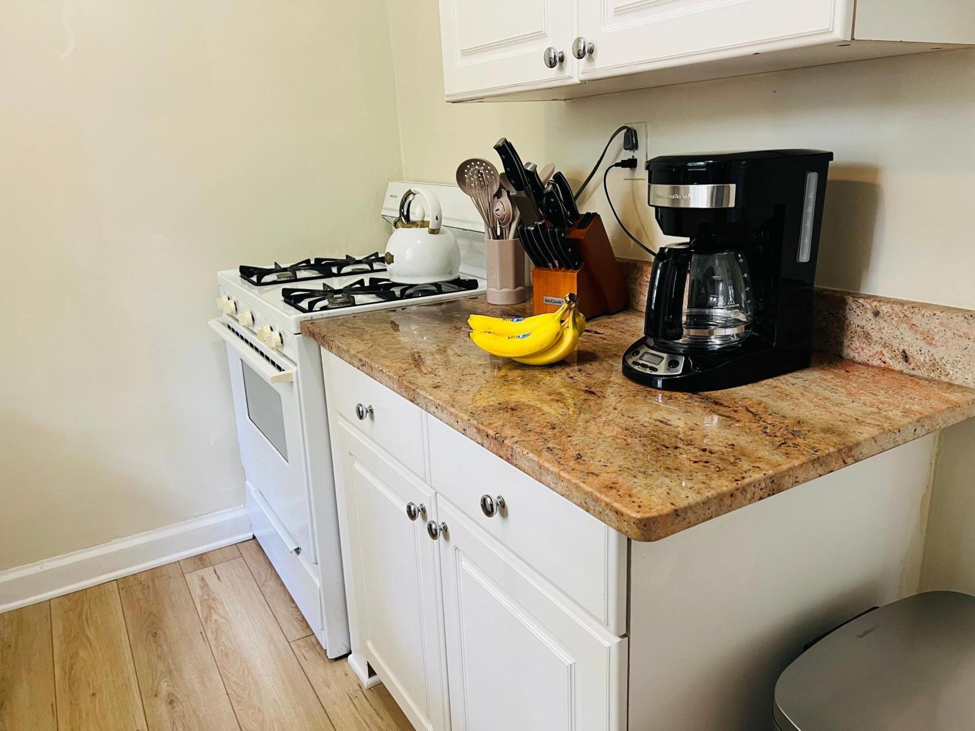 Dc'S Best Location 4 Bed With Parking Walk To Metro And Nightlife Bethesda Row Чеви Чейс Екстериор снимка