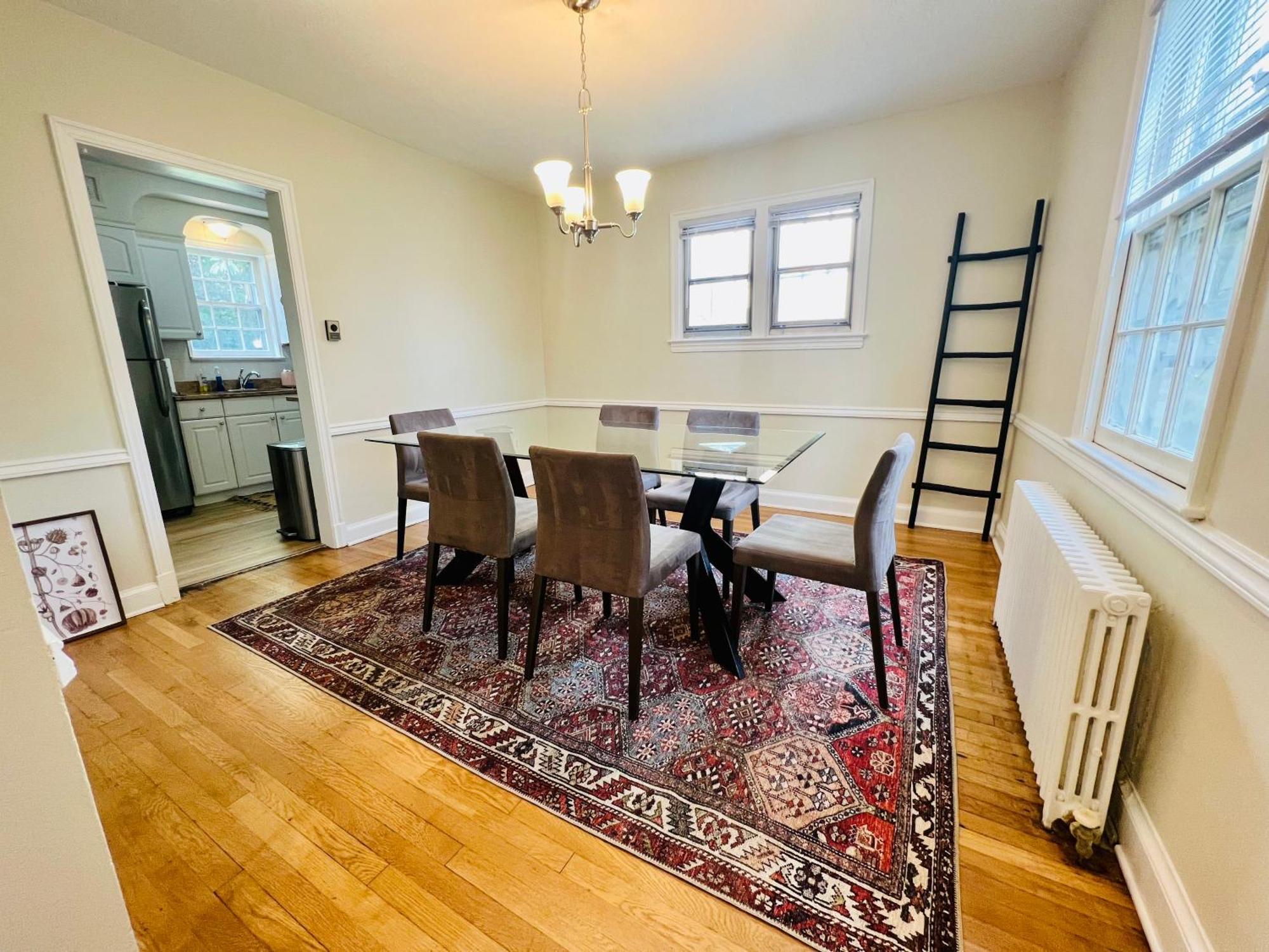 Dc'S Best Location 4 Bed With Parking Walk To Metro And Nightlife Bethesda Row Чеви Чейс Екстериор снимка